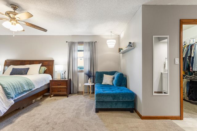 2410 Cherry Hills Drive, Champaign, IL 61822