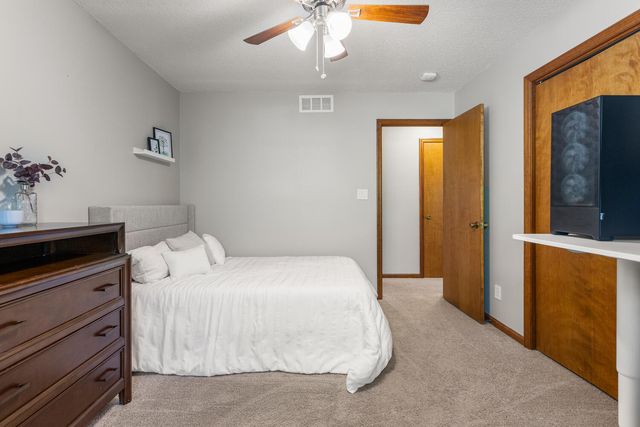 2410 Cherry Hills Drive, Champaign, IL 61822