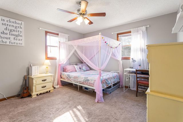 2410 Cherry Hills Drive, Champaign, IL 61822