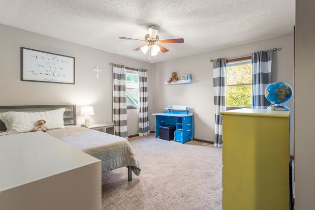 2410 Cherry Hills Drive, Champaign, IL 61822