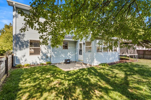 2410 Cherry Hills Drive, Champaign, IL 61822