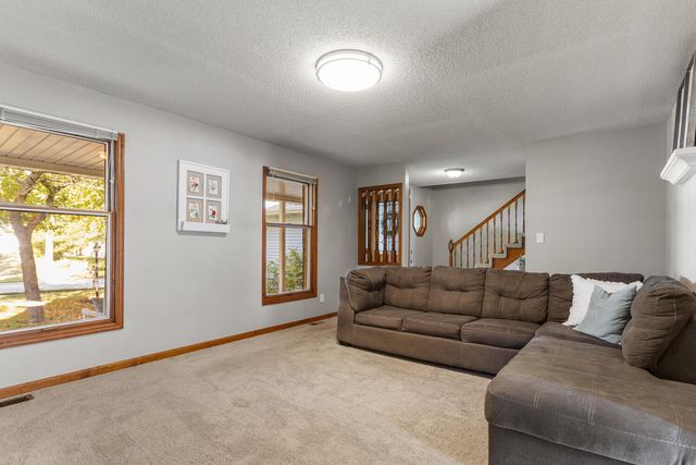 2410 Cherry Hills Drive, Champaign, IL 61822