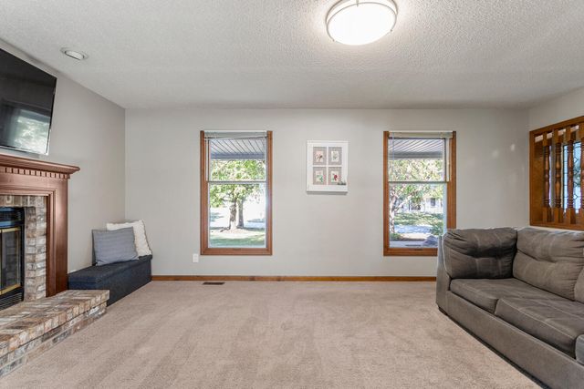 2410 Cherry Hills Drive, Champaign, IL 61822