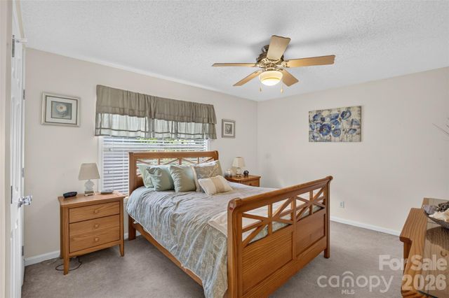 11325 Longhedge Lane, Charlotte, NC 28273