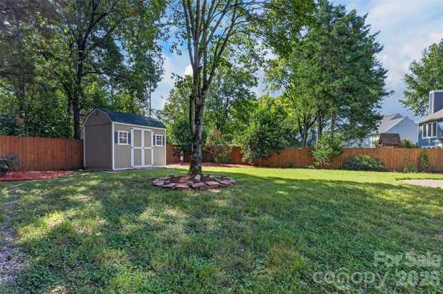 11325 Longhedge Lane, Charlotte, NC 28273