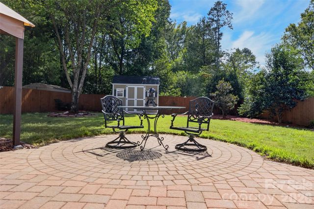 11325 Longhedge Lane, Charlotte, NC 28273