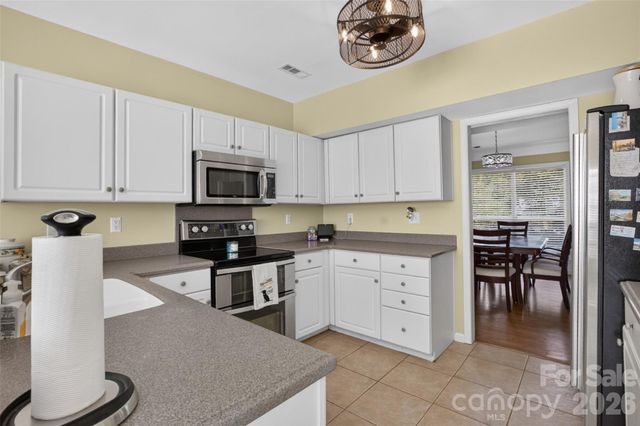 11325 Longhedge Lane, Charlotte, NC 28273