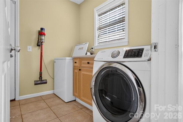 11325 Longhedge Lane, Charlotte, NC 28273