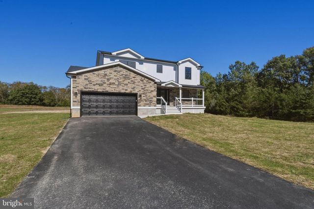572 FOREST GROVE RD, Vineland, NJ 08360