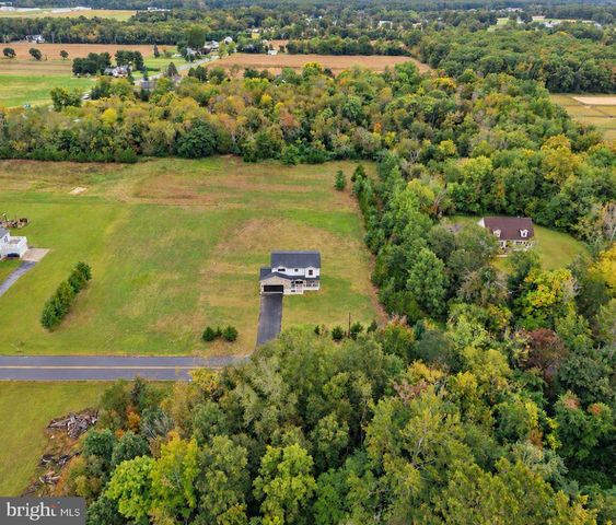 572 FOREST GROVE RD, Vineland, NJ 08360