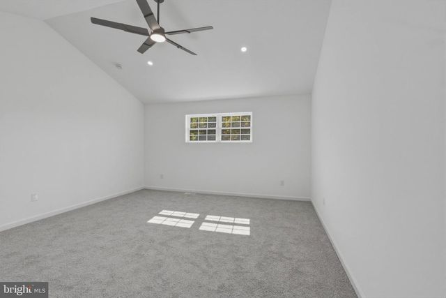 572 FOREST GROVE RD, Vineland, NJ 08360