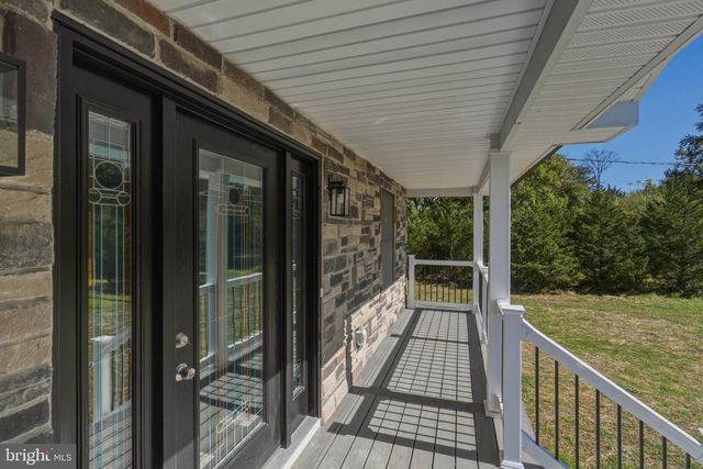 572 FOREST GROVE RD, Vineland, NJ 08360