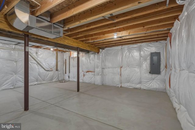 572 FOREST GROVE RD, Vineland, NJ 08360