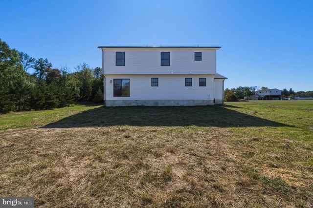 572 FOREST GROVE RD, Vineland, NJ 08360