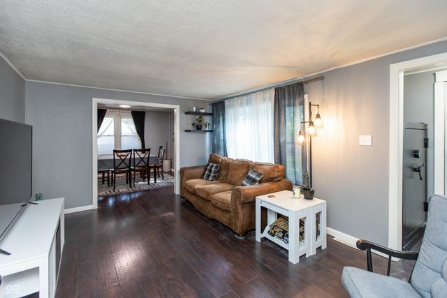 206 N Worth Avenue, Indianapolis, IN 46224
