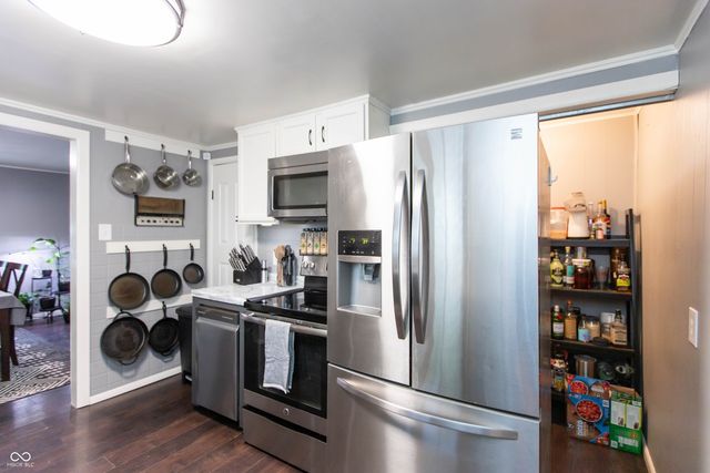 206 N Worth Avenue, Indianapolis, IN 46224