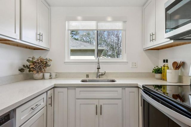 1006 N Abbott Avenue, Milpitas, CA 95035