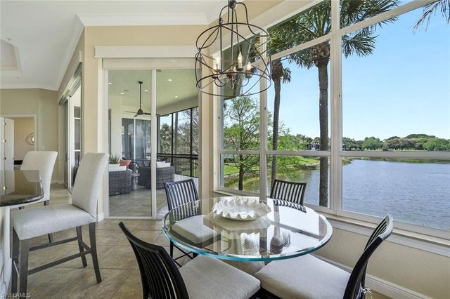 15539 Monterosso LN 202, Naples, FL 34110
