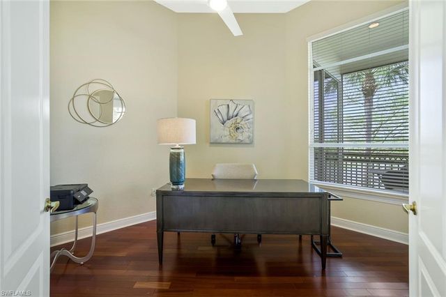 15539 Monterosso LN 202, Naples, FL 34110