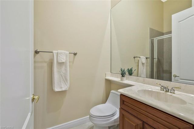 15539 Monterosso LN 202, Naples, FL 34110