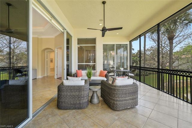 15539 Monterosso LN 202, Naples, FL 34110