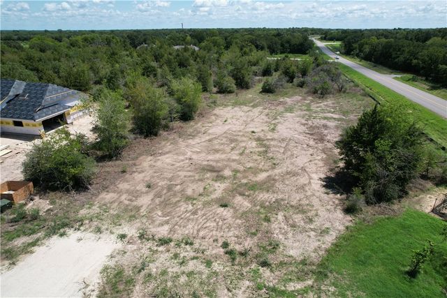 5000 Glory Road, Bryan, TX 77808