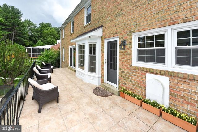 9125 COPENHAVER DR, Potomac, MD 20854