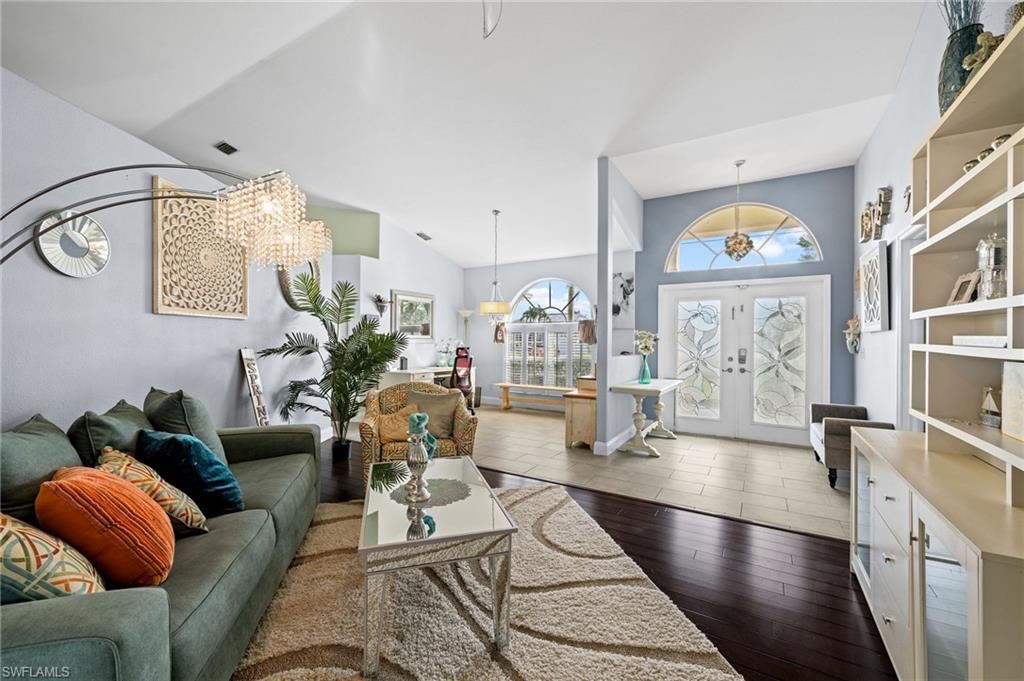 Image 12 of property listing at 411 SE 17th ST, Cape Coral, FL 33990