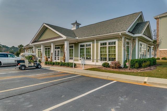 4894 Luster Leaf Cir Apt 403, Myrtle Beach, SC 29577