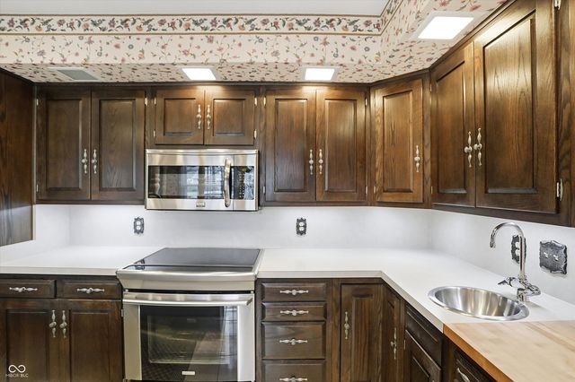 9536 Broadway Street, Indianapolis, IN 46240