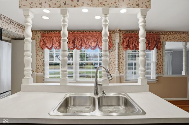 9536 Broadway Street, Indianapolis, IN 46240