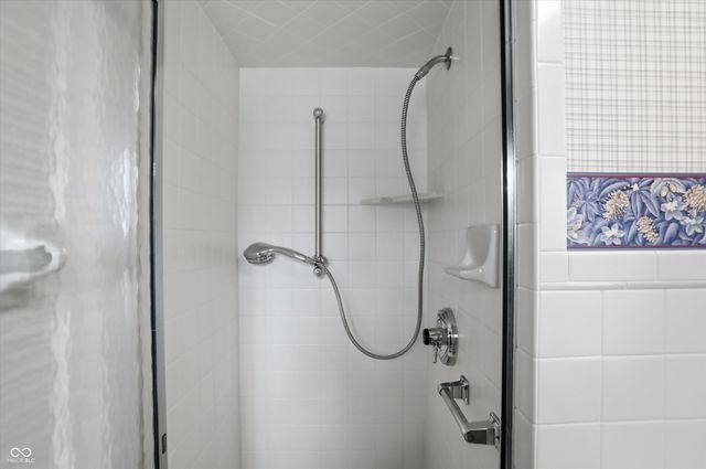 9536 Broadway Street, Indianapolis, IN 46240