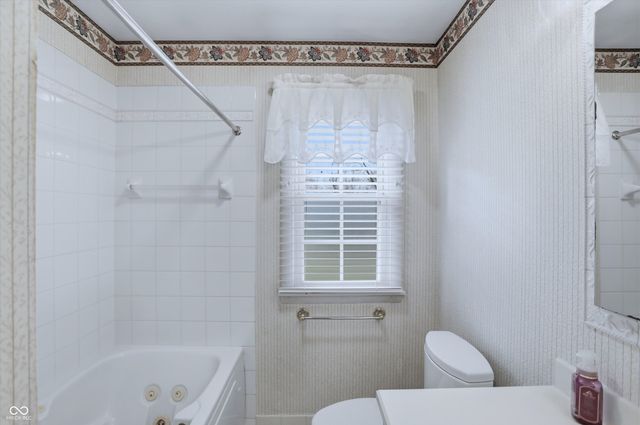 9536 Broadway Street, Indianapolis, IN 46240