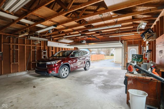 9536 Broadway Street, Indianapolis, IN 46240