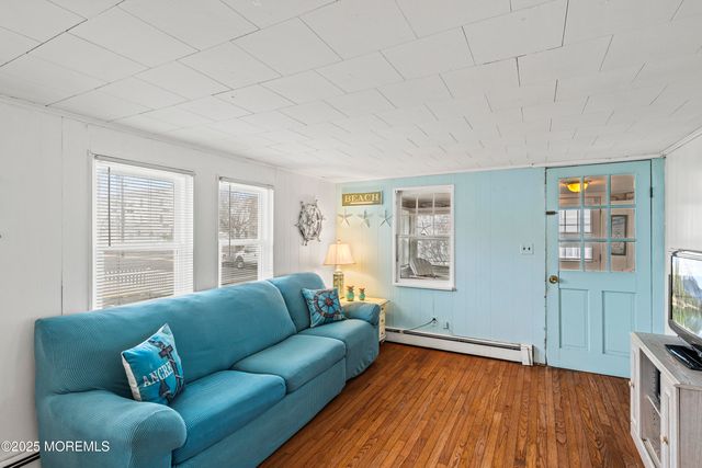 53 Carteret Avenue, Seaside Heights, NJ 08751