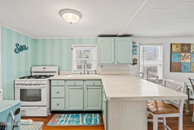 53 Carteret Avenue, Seaside Heights, NJ 08751