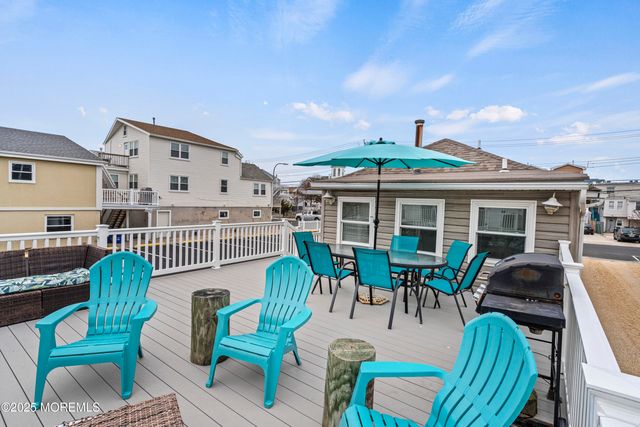 53 Carteret Avenue, Seaside Heights, NJ 08751