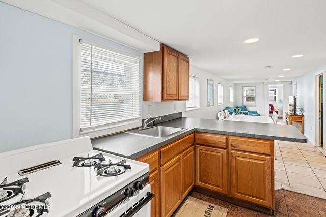 53 Carteret Avenue, Seaside Heights, NJ 08751