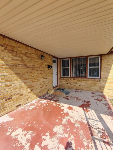 3152 S Everett, Wichita, KS 67217