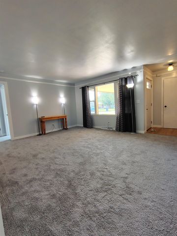 3152 S Everett, Wichita, KS 67217