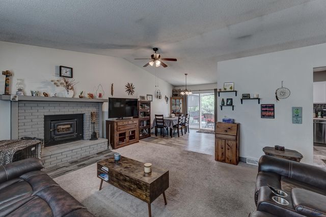 2924 MINNETONKA DR, Rapid City, SD 57702