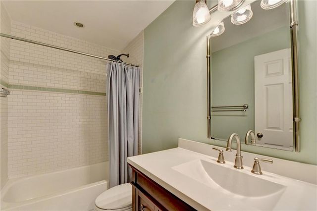 510 Garden Court, Atlanta, GA 30328