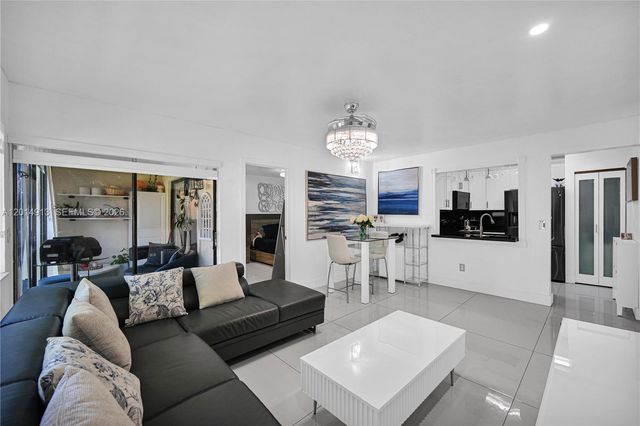 6535 W 26th Dr 23-39, Hialeah, FL 33016
