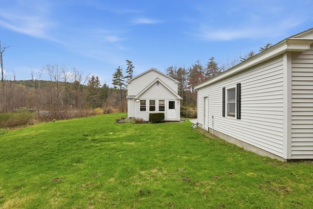 115 Ashby State Rd, Fitchburg, MA 01420