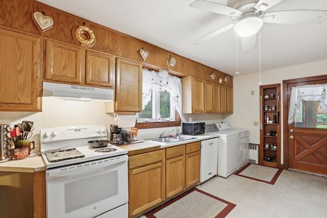 115 Ashby State Rd, Fitchburg, MA 01420