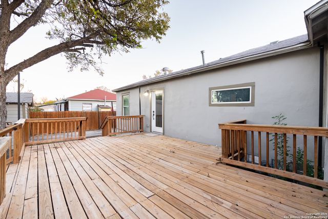 2519 W Huisache, San Antonio, TX 78228