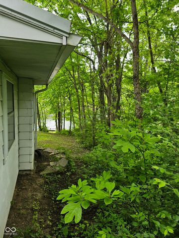 447 Hoover Drive, Nineveh, IN 46164