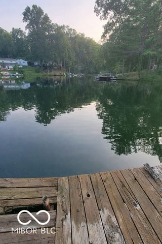 447 Hoover Drive, Nineveh, IN 46164