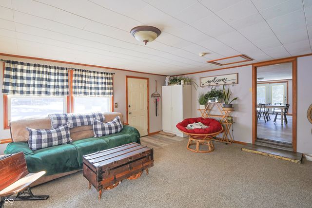 447 Hoover Drive, Nineveh, IN 46164