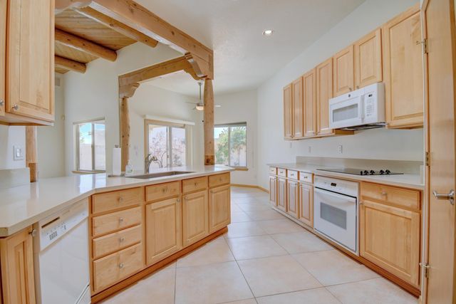6515 High Ridge Place NE, Albuquerque, NM 87111